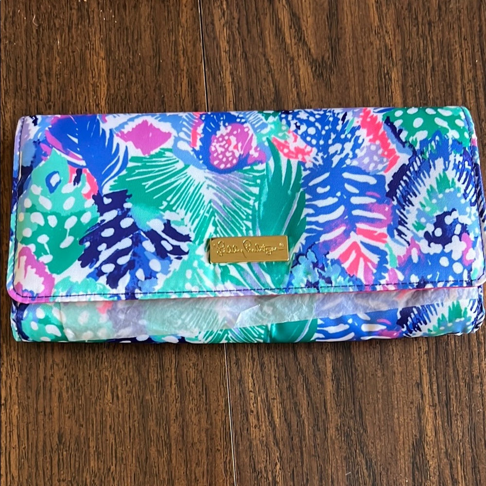 Lilly Pulitzer Colorful Travel Wallet, GWP